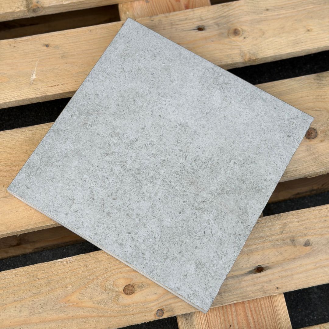 Keramische Tuintegel Travertin Beige 90x90x3cm -Aanbieding