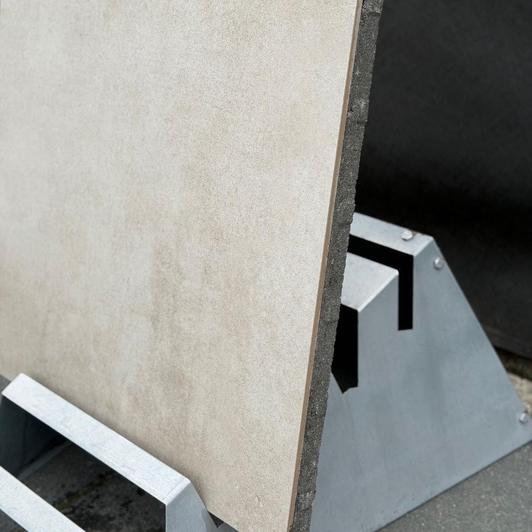 Keramische tegel op beton 60×60×4 cm Beige – Luxe Keramische Tuintegel